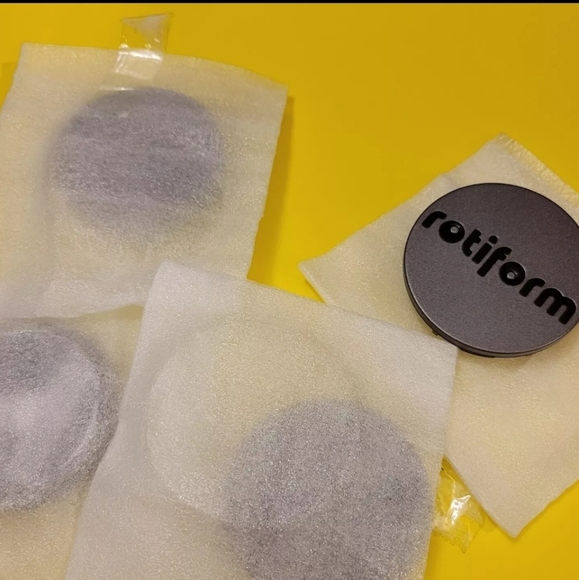 Rotiform BUC Center Hub Cap Set Cast Monoblock Anthractite Black 1003-40MVBL - Picture 6 of 7